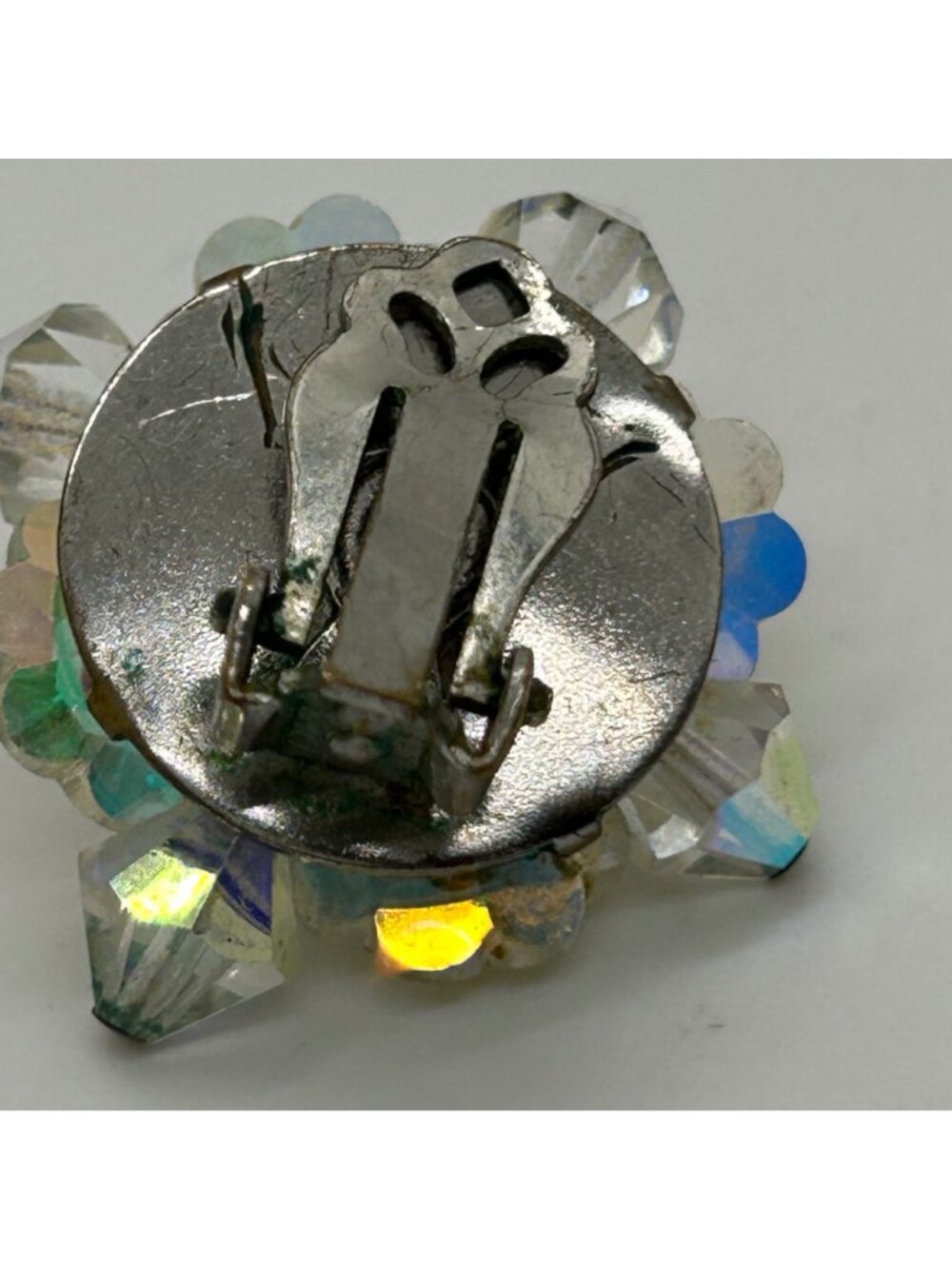 Vtg 1950s Aurora Borealis AB Crystal Cluster Marguerite Flower Clip On Earrings - Picture 11 of 14